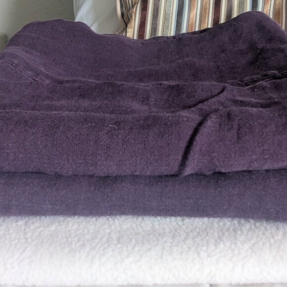 King Size Linen Pillow Cases, Purple, Set of 2 - Picture 2 of 2